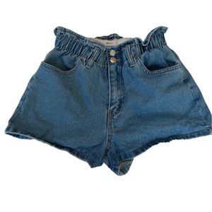 Forever 21 - High rise double button - Paper bag shorts - Size 26